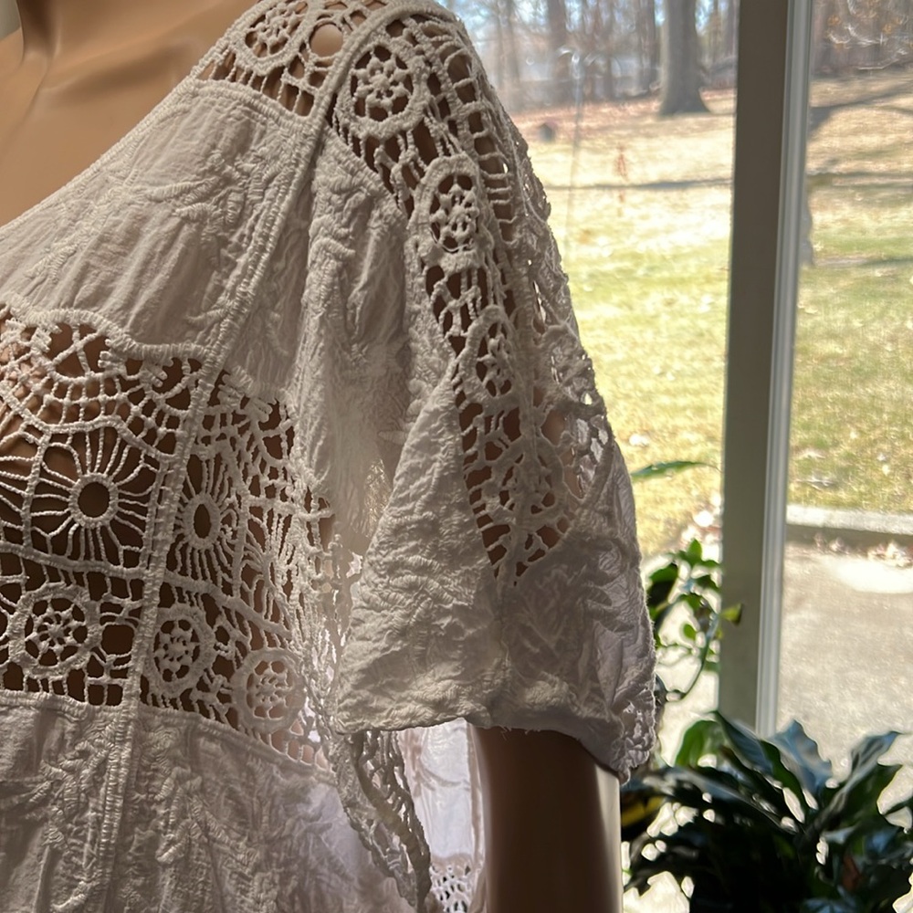 Beautiful Mark 100% Cotton Embroidered White Women’s Top Like New 1X Plus - Picture 5 of 11